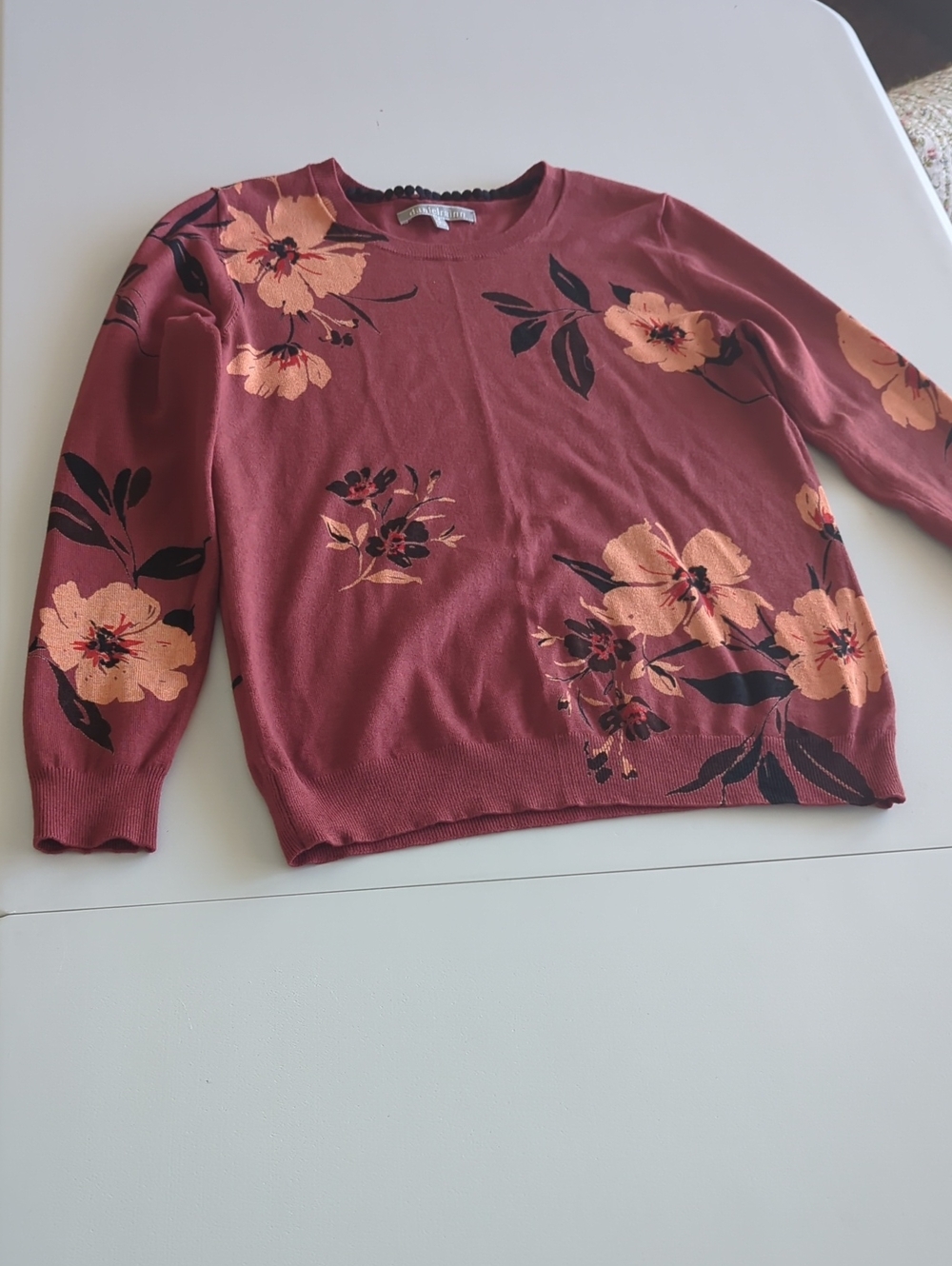 Daniel Rainn Floral Crewneck Sweater in Mauve Small